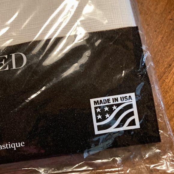 🌸NIP Assorted Table Covers - Bundle of 13 - Great for Caterers! - Picture 5 of 14